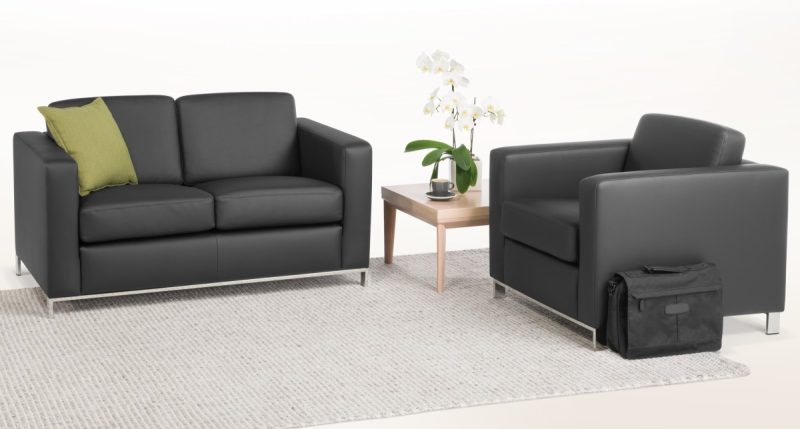 Carlo Chair