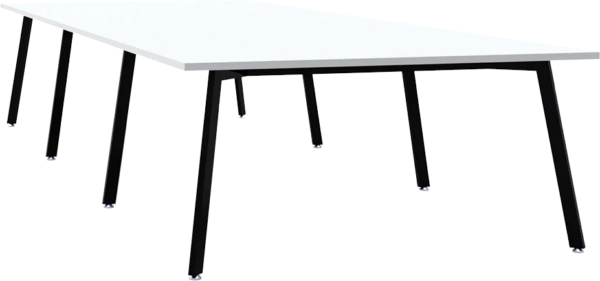Luca Table
